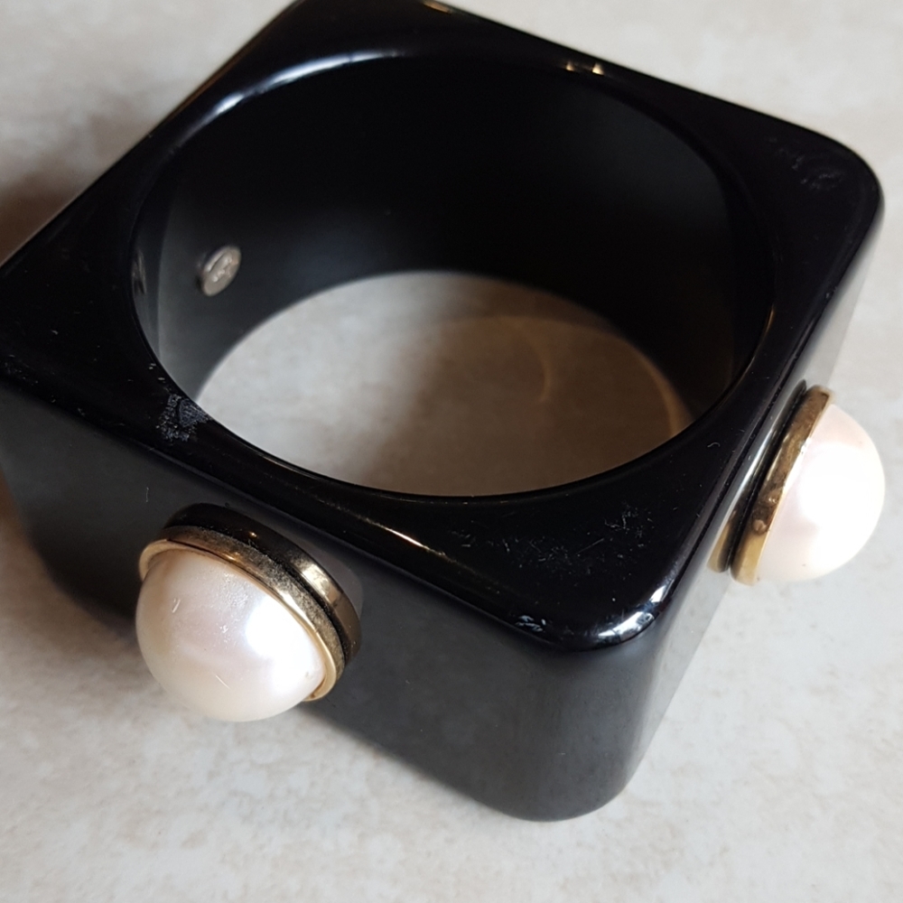 LES BERNARD vintage bangle